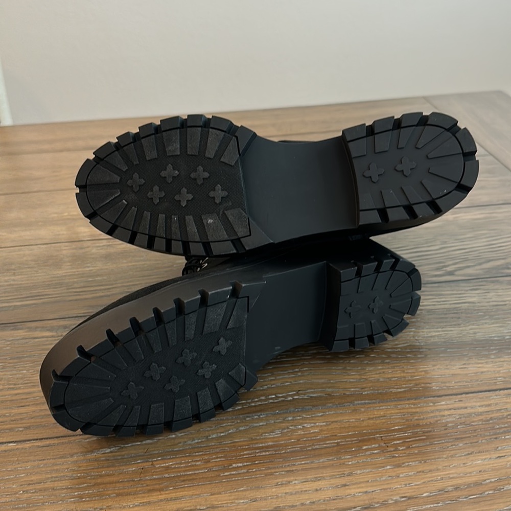 Mari A boots - Picture 3 of 6
